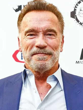 ‘Kẻ hủy diệt’ Arnold Schwarzenegger nói việc ly hôn với Maria Shriver là 'rất khó khăn'