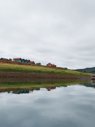 Lâm Đồng: Giang hồ chiếm đảo nổi lòng hồ thủy điện để kinh doanh