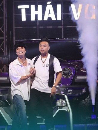 Thí sinh rap 'Về quê' trên 'Giấc mơ trưa' chinh phục bộ 7 quyền lực 'Rap Việt'