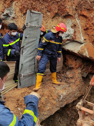 Tìm thấy vợ chồng công nhân xấu số trong vụ sạt lở kinh hoàng ở Đà Lạt