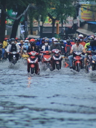 Tin tức thời tiết hôm nay 22.7.2023: Nam bộ, Tây nguyên mưa lớn