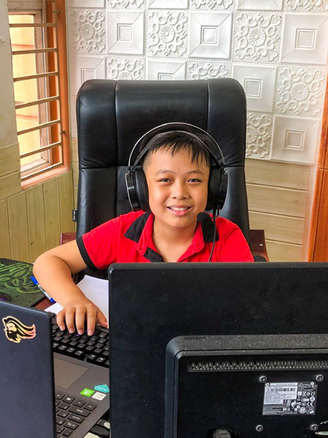 Cậu bé 12 tuổi ở Quảng Trị 'chơi' với ChatGPT