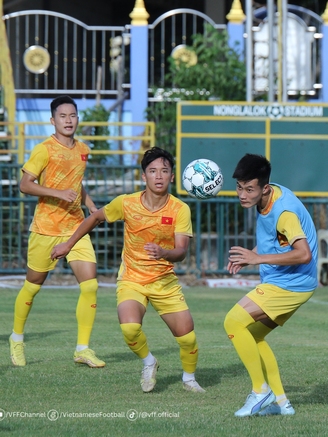U.23 Việt Nam bảo vệ ngôi vương Đông Nam Á bằng đội hình nào?