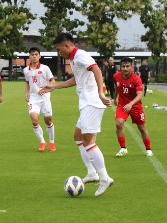 Nóng: Đội U.23 Việt Nam chốt danh sách, chia tay cầu thủ đang khoác áo CLB Hàn Quốc