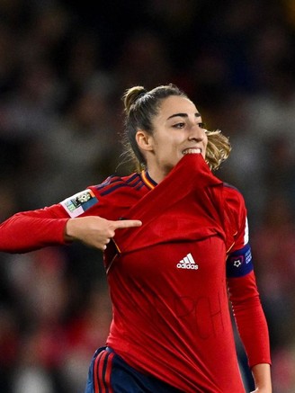 Ngôi sao đội nữ Tây Ban Nha nhận tin buồn sau trận chung kết World Cup 2023