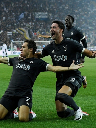 Serie A: Juventus thắng dễ, AS Roma bị cầm hòa thất vọng khi HLV Mourinho vắng mặt