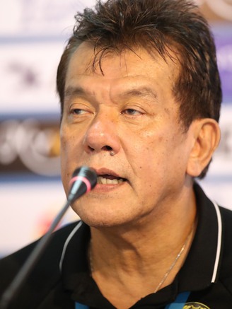 HLV Malaysia: 'Các cầu thủ mắc nhiều sai lầm trước U.23 Việt Nam'