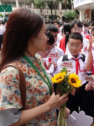 Tại sao TP.HCM khó tuyển giáo viên?