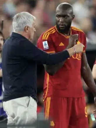 Lukaku mang tin vui cho HLV Mourinho