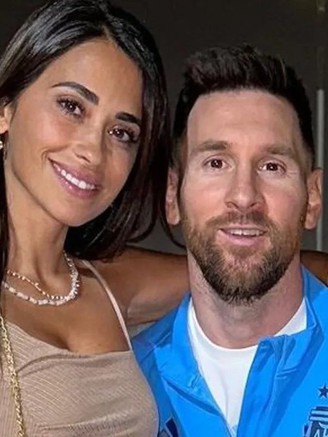 Messi và vợ muốn có thêm con gái, chỉ trích PSG và nói về Barcelona