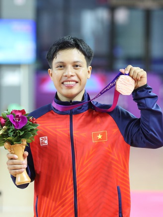 ASIAD 19: Việt Nam thêm 1 HCĐ, chiến công thuộc về võ sĩ taekwondo Trần Hồ Duy