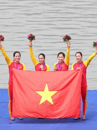 Việt Nam có huy chương đầu tiên tại ASIAD 19: Đua thuyền rowing về đích thứ 3
