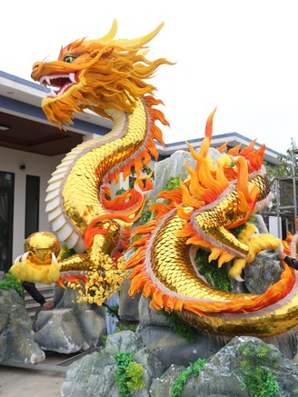 Linh vật rồng Quảng Trị trình làng đầy uy nghi, thần thái ngút ngàn