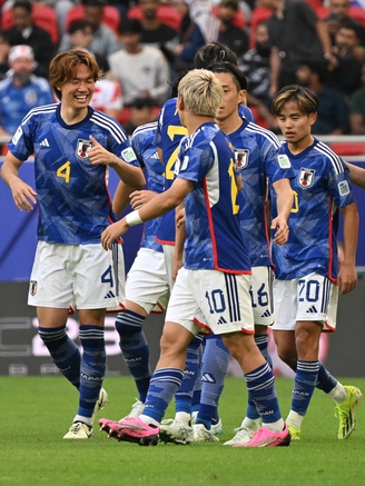 Ritsu Doan 'khai hỏa', đội tuyển Nhật Bản giành vé vào tứ kết Asian Cup 2023