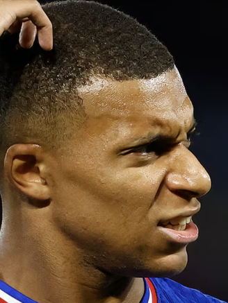 Bị tung tin giả, Mbappe có hành động bất ngờ