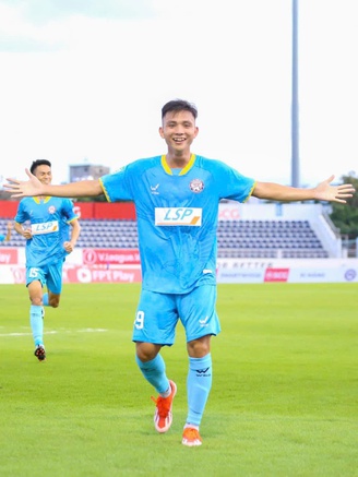 CLB Bà Rịa - Vũng Tàu: Chiến thắng khoe áo mới