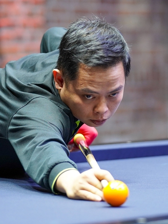 World Cup billiards: 3 người đi tiếp với ngôi nhất, cơ thủ Việt Nam áp đảo