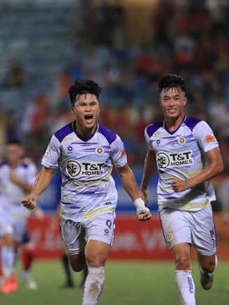 Lịch thi đấu, trực tiếp vòng 5 V-League hôm nay: Kịch tính đại chiến tranh ngôi đầu