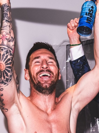 Messi nói gì sau khi đoạt chiếc cúp vô địch lịch sử cho Inter Miami?