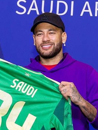 Ronaldo suy ngẫm sâu xa về 1.000 bàn thắng, Neymar không ân hận vì một điều đặc biệt