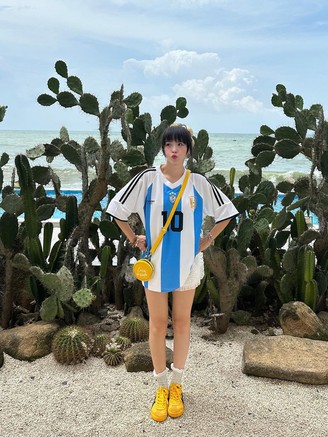 Trang phục oversized giúp bạn tạo nên sức hút riêng biệt