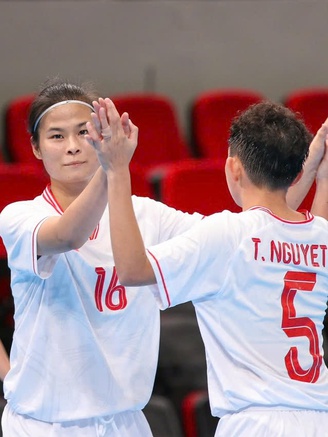 Đội tuyển futsal nữ Việt Nam 'nhấn chìm' Indonesia, 2 trận ghi 10 bàn