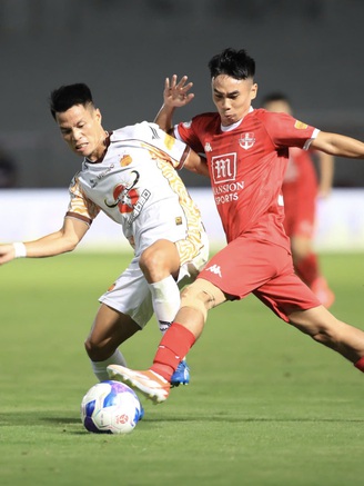 Bảng xếp hạng V-League mới nhất: Thể Công Viettel bứt phá, HAGL nguy cơ rớt hạng sâu