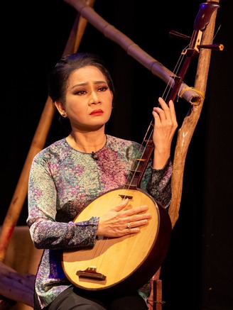 Cuộc sống của nghệ sĩ Hoàng Trinh sau biến cố chồng qua đời