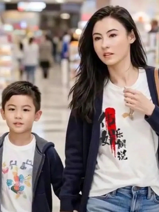 Trương Bá Chi xuất hiện cùng con trai út, dân mạng xuýt xoa