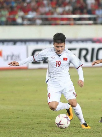 Cứ hễ thắng Lào trận ra quân, Việt Nam lại có duyên vào chung kết AFF Cup