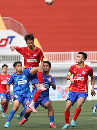 Trường ĐH Công nghệ Sài Gòn 1-0 Trường ĐH Mở TP.HCM: Tân binh giành 3 điểm đầu tiên