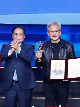 CEO NVIDIA cùng 4 nhà khoa học nhận giải 3 triệu USD của VinFuture 2024