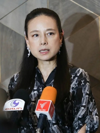 Vừa đắc cử chủ tịch, Madam Pang ra quyết định sốc với bóng đá Thái Lan