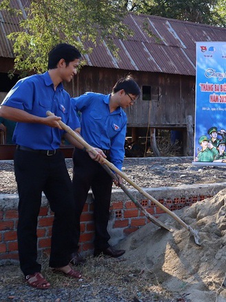 Khởi động Tháng Thanh niên và chương trình Tháng ba biên giới tại Đắk Lắk