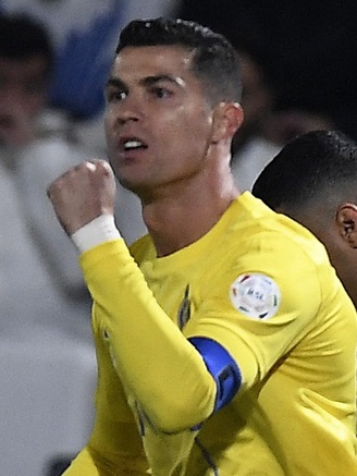 Ronaldo đối mặt hình phạt rất nặng tại Ả Rập Xê Út, Messi sắp thêm giải thưởng