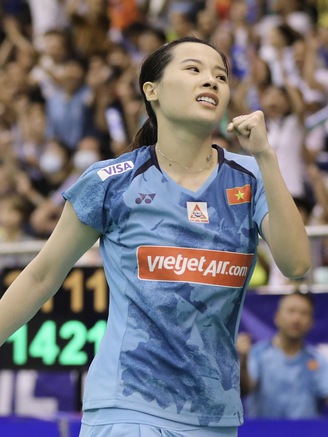 Nguyễn Thùy Linh đòi nợ thành công tay vợt Indonesia ở giải Thụy Sĩ mở rộng