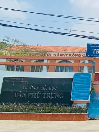 Thầy hiệu trưởng bị 'tố' đánh học sinh chảy máu đầu: Thực hư thế nào?