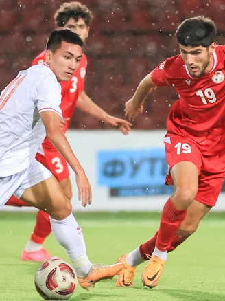 U.23 Việt Nam ngáng đường đối thủ mạnh, lại thêm tín hiệu vui, HLV Troussier đỡ buồn