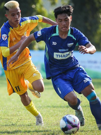 Trường ĐH Kinh tế Huế 2-0 Trường ĐH Luật Huế: Chiếc vé cuối cùng của Duyên hải miền Trung