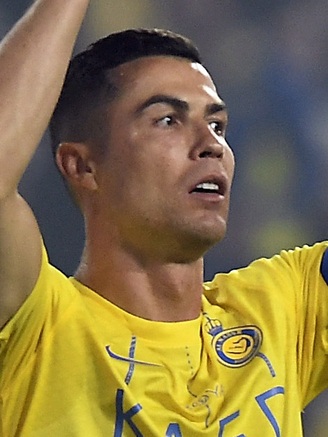 Ronaldo nhận án treo giò vì hành vi xấu xí, may mà Al Nassr vẫn chiến thắng