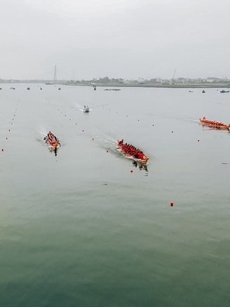 Tay đua 10 tỉnh, thành về Quảng Bình dự giải đua thuyền quốc gia