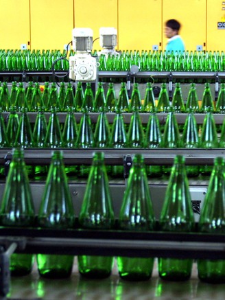 Hai triệu chai nước tại Pháp bị hủy vì nguyên nhân đáng sợ