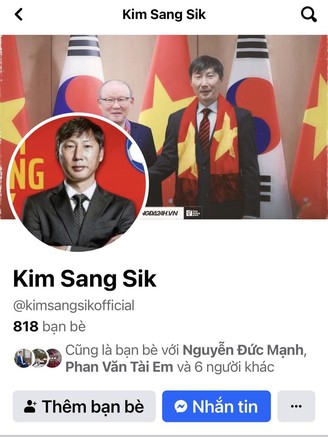 HLV Kim Sang-sik bị giả mạo danh tính trên Facebook, người đại diện lên tiếng khẩn cấp