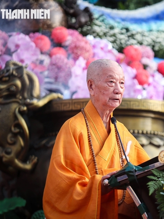 Đại lễ Phật đản tại Việt Nam Quốc Tự: 'Mùa của yêu thương và hiểu biết'