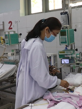Mỗi ngày đều có trẻ bị viêm cơ tim cấp điều trị tại Bệnh viện Nhi Đồng 2