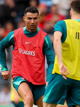 Ronaldo sẽ thi đấu trận ra quân của Bồ Đào Nha tại EURO 2024?