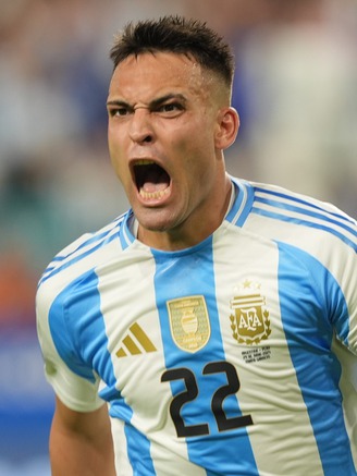 Copa America 2024: Vắng Messi, đội tuyển Argentina vẫn bất bại, Canada theo chân vào tứ kết