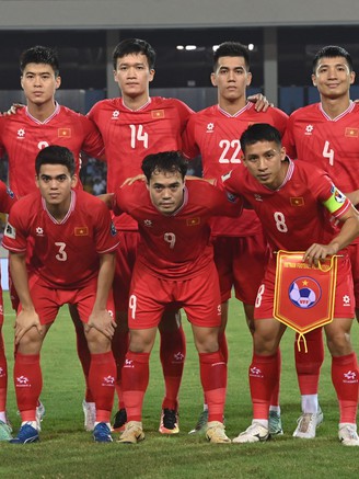 Bảng xếp hạng mới nhất của Việt Nam ở vòng loại World Cup 2026, gặp Iraq ngày nào?