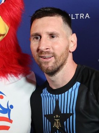 Messi gây sốc: ‘Trận chung kết Copa America 2024 có thể là trận cuối cùng của tôi’