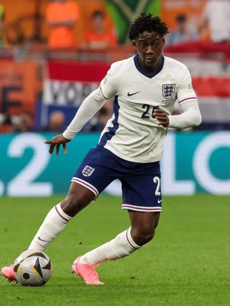 Tây Ban Nha - Anh (2 giờ ngày 15.7): Chiến thắng trong tay những người công nhân